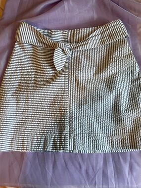 Vineyard Vines Navy and White Seersucker Bow-Front Top